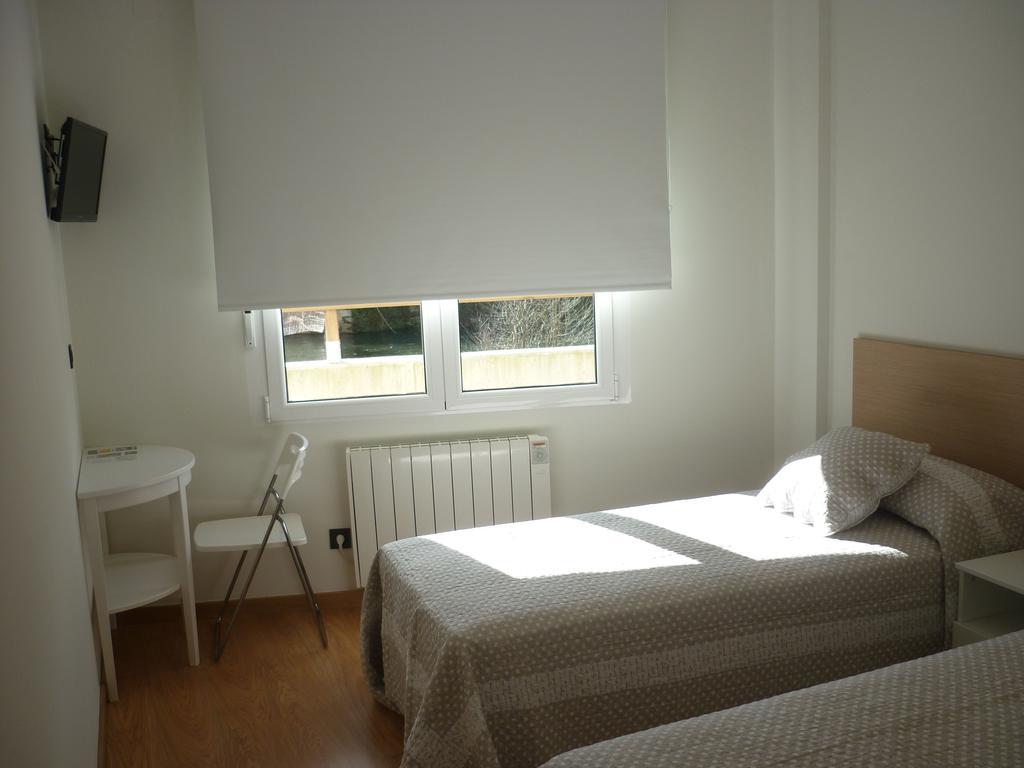 Pension-Albergue Puente Ribeira Sarria Zewnętrze zdjęcie